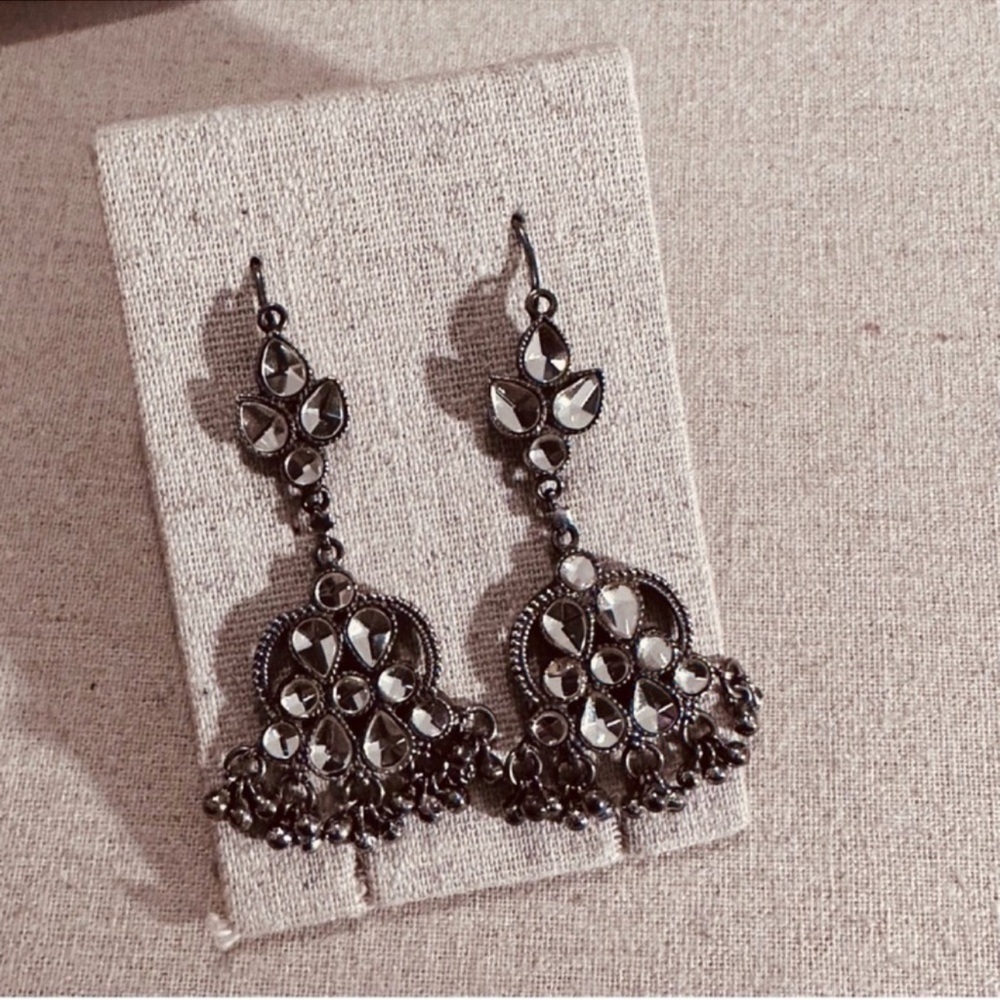 Kundan Silver Earrings - Picture 3 of 8